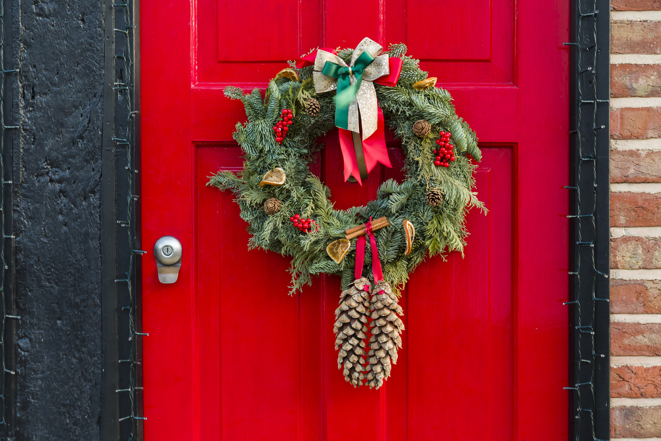 Home for the Holidays: Essential Tips for Selling Your Home in Philadelphia and New Jersey During Christmas